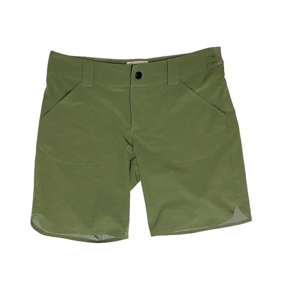 Flylow Women's Medium Sage Green Lightweight Shorts 32" x 9" - Picture 1 of 5